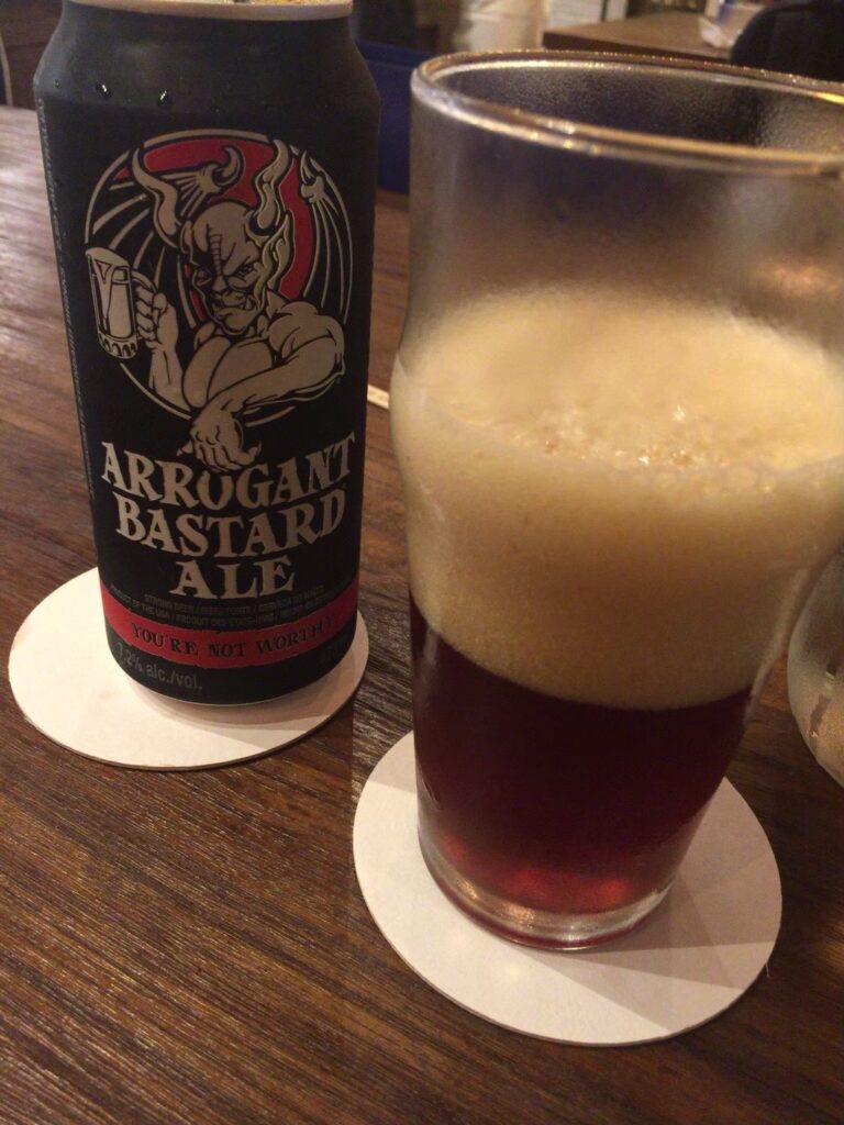 BIRDで飲んだ苦めのクラフトビール Arrogant Bastard Ale